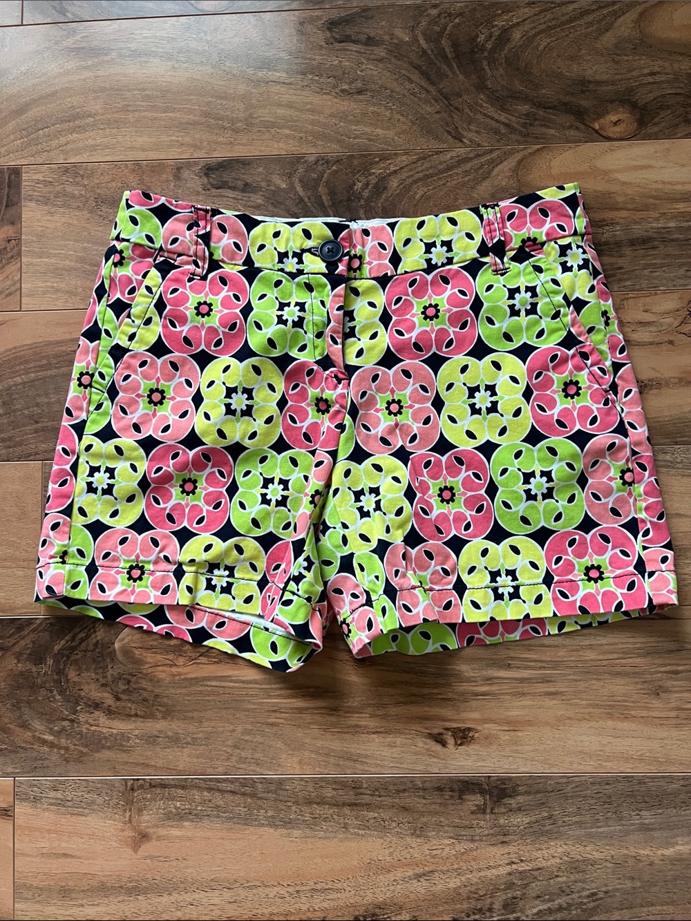 Floral Preppy Golf Shorts Women Size 2 Crown & Ivy Bright Cute Print 30 Waist